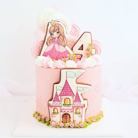 Торт с принцессой Варварой на 4 года для девочки