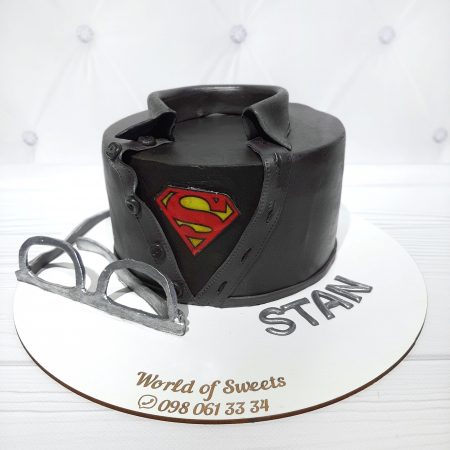 Торт супермен