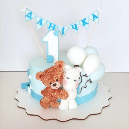 Торт с медвежонком