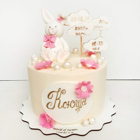 Торт с зайкой