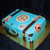 Торт чемодан голубого цвета